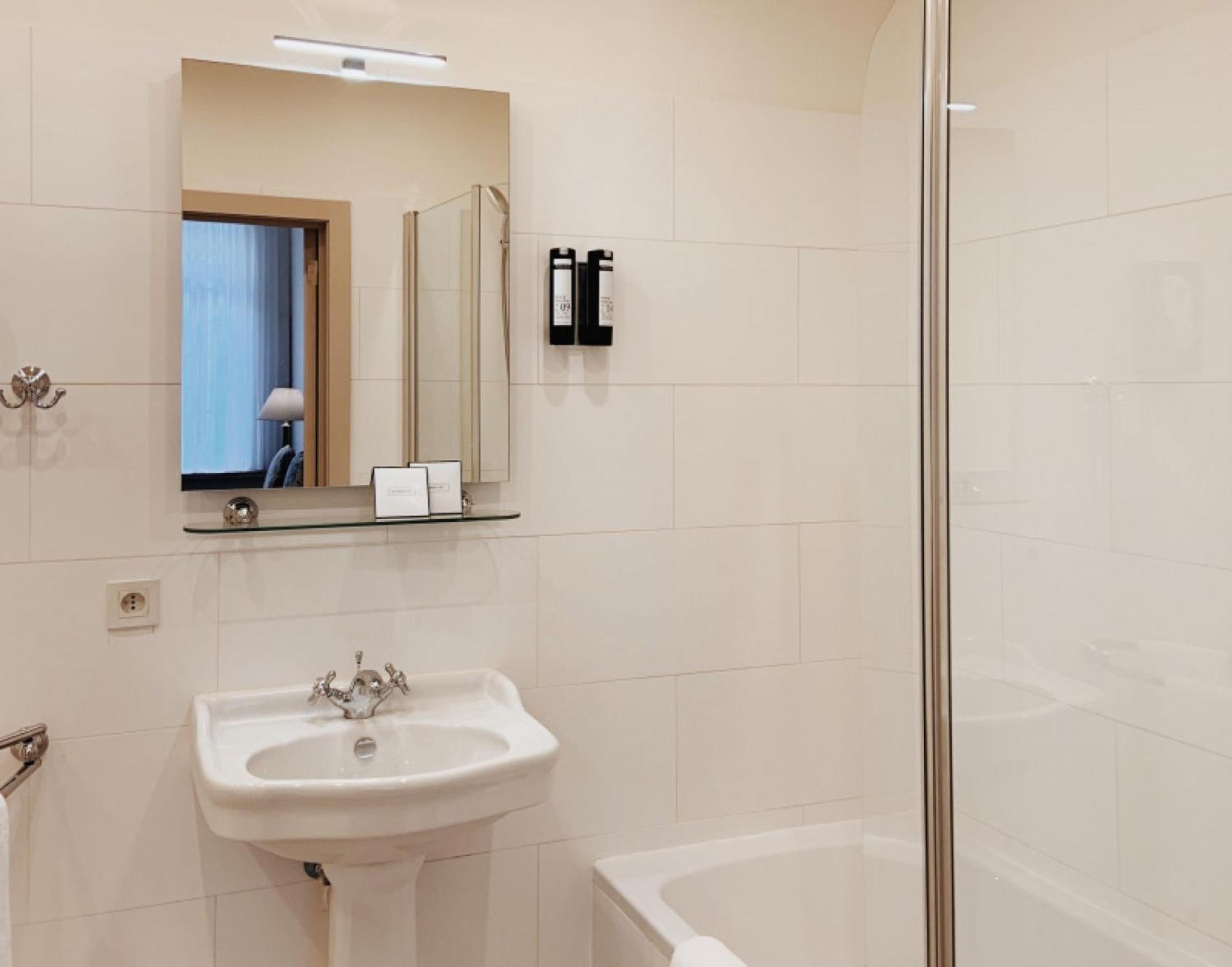 La Lys Rooms & Suites Гент Екстериор снимка